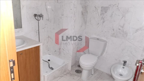 Apartamento T2 para Venda em Oliveira do Douro