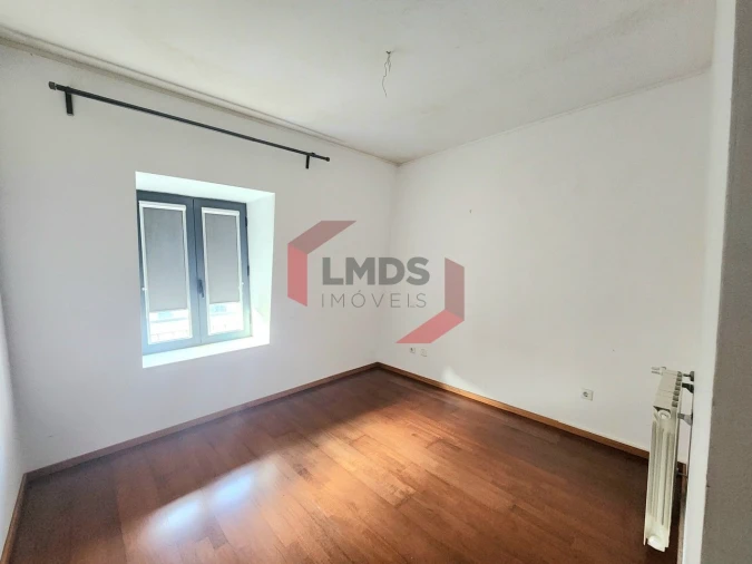 Apartamento T2 para Venda em Oliveira do Douro Foto 15