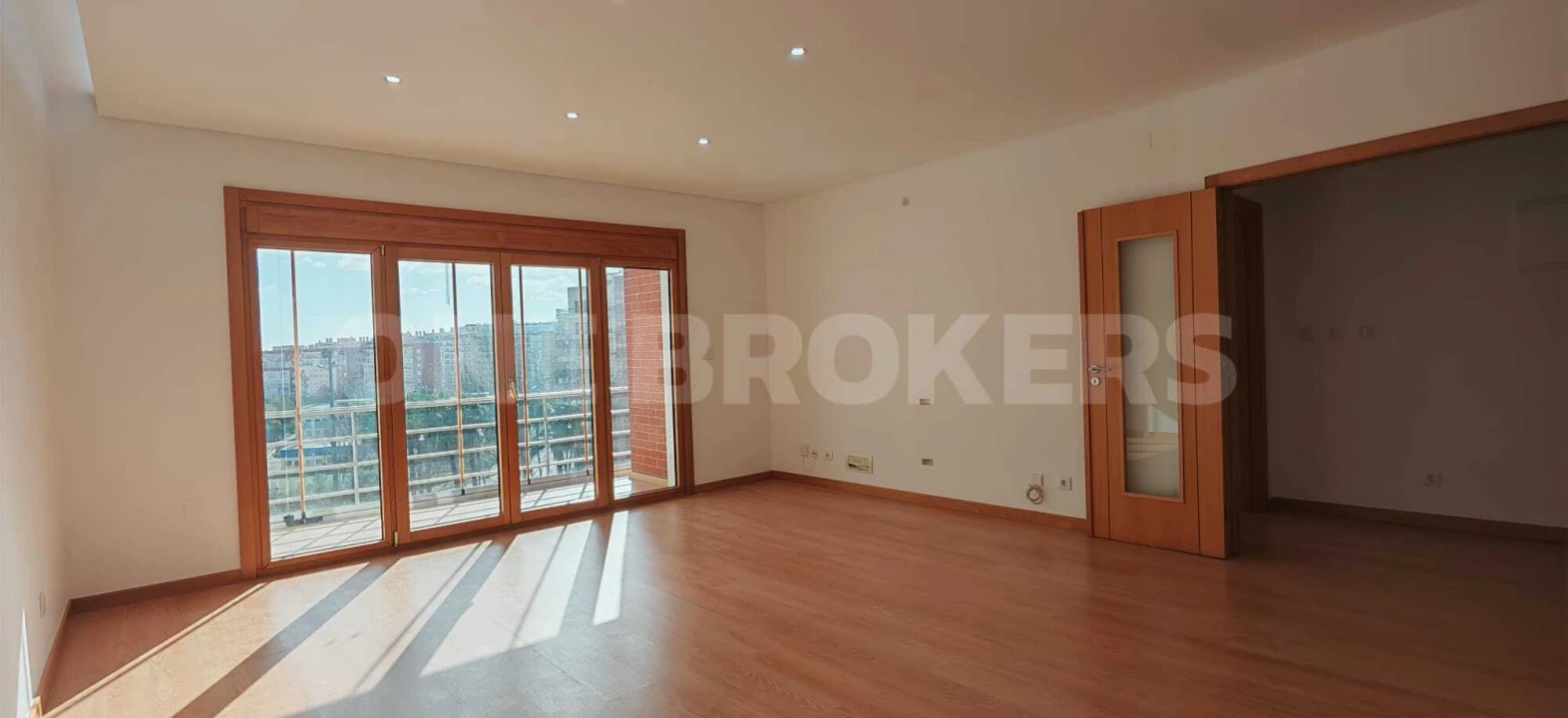 Apartamento T3 para Venda em Odivelas Foto 10