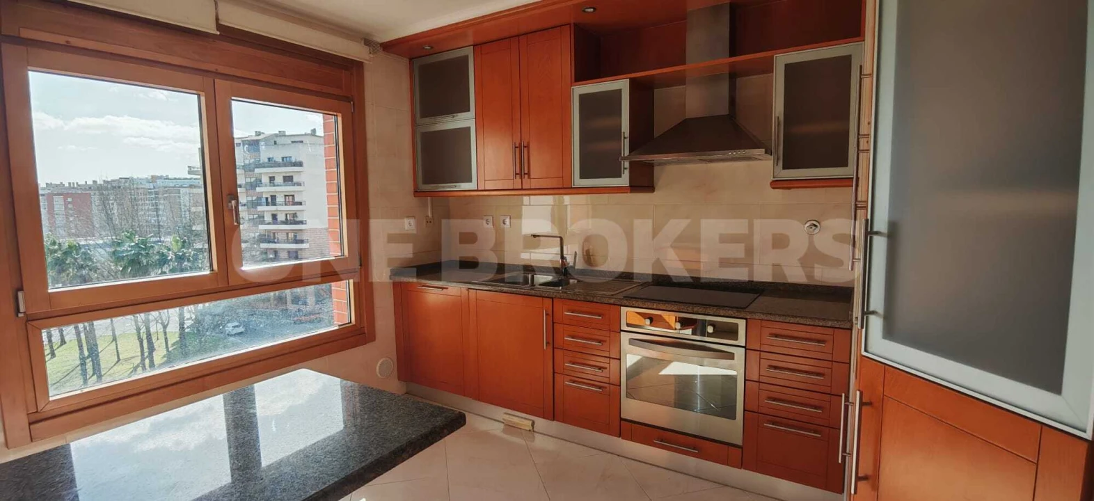 Apartamento T3 para Venda em Odivelas Foto 2