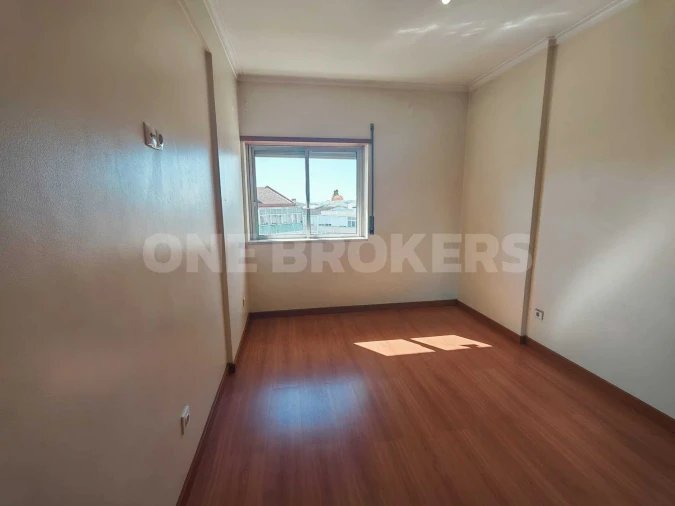 Apartamento T2 para Venda em Queluz e Belas Foto 14