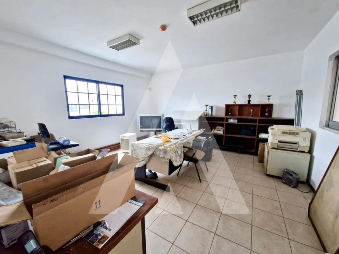Armazém para Venda em Gafanha da Encarnação Foto 12