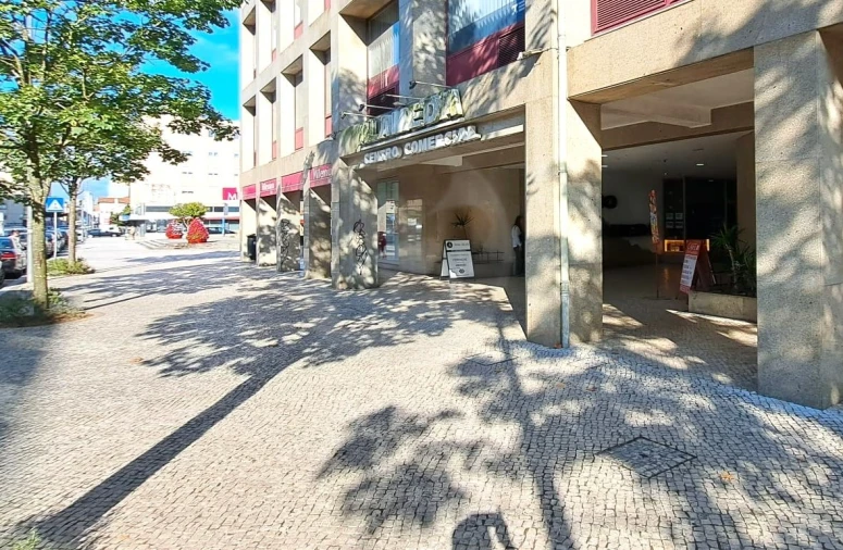 Loja para Venda em Vila do Conde Foto 14