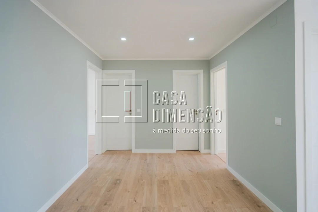 Apartamento T4 para Venda em Águas Livres Foto 13