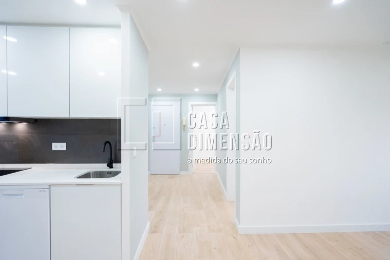 Apartamento T3 para Venda em Águas Livres Foto 11