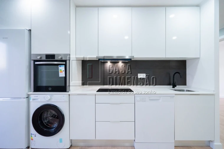 Apartamento T3 para Venda em Águas Livres Foto 14