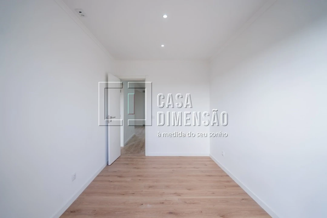 Apartamento T3 para Venda em Queluz e Belas Foto 20