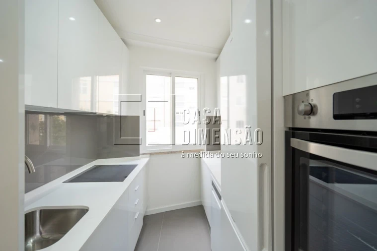 Apartamento T3 para Venda em Queluz e Belas Foto 12