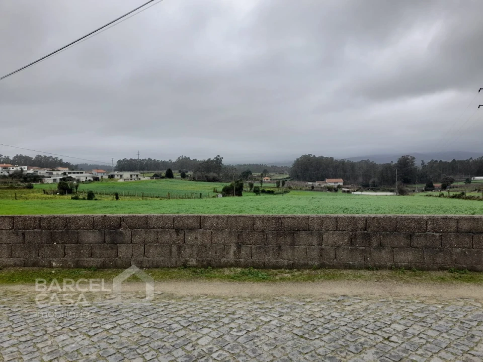 Terreno para Venda em Fornelos Foto 1