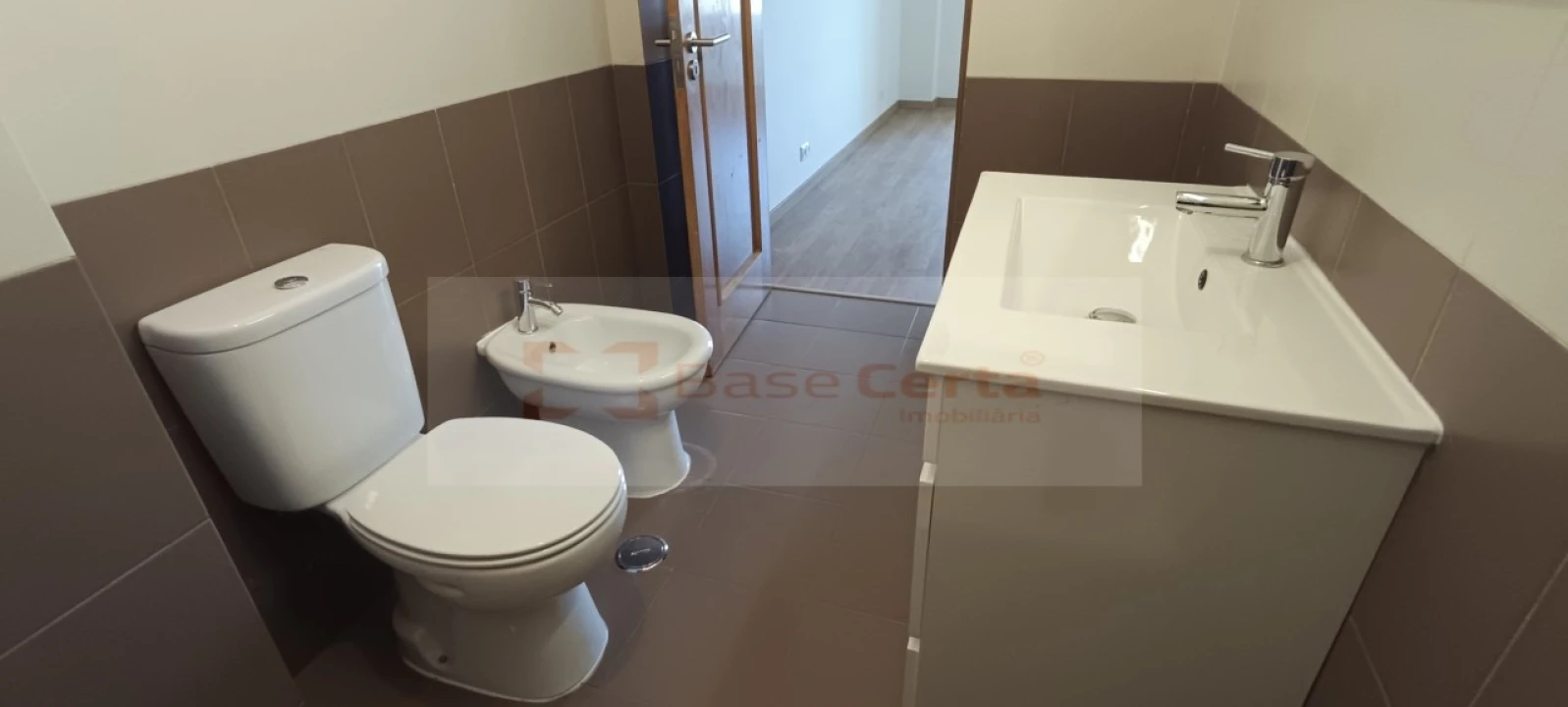 Apartamento T3 para Venda em Rio de Mouro Foto 6