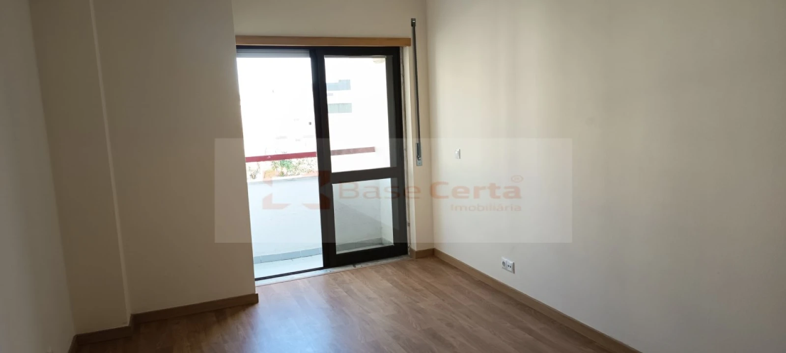 Apartamento T3 para Venda em Rio de Mouro Foto 14