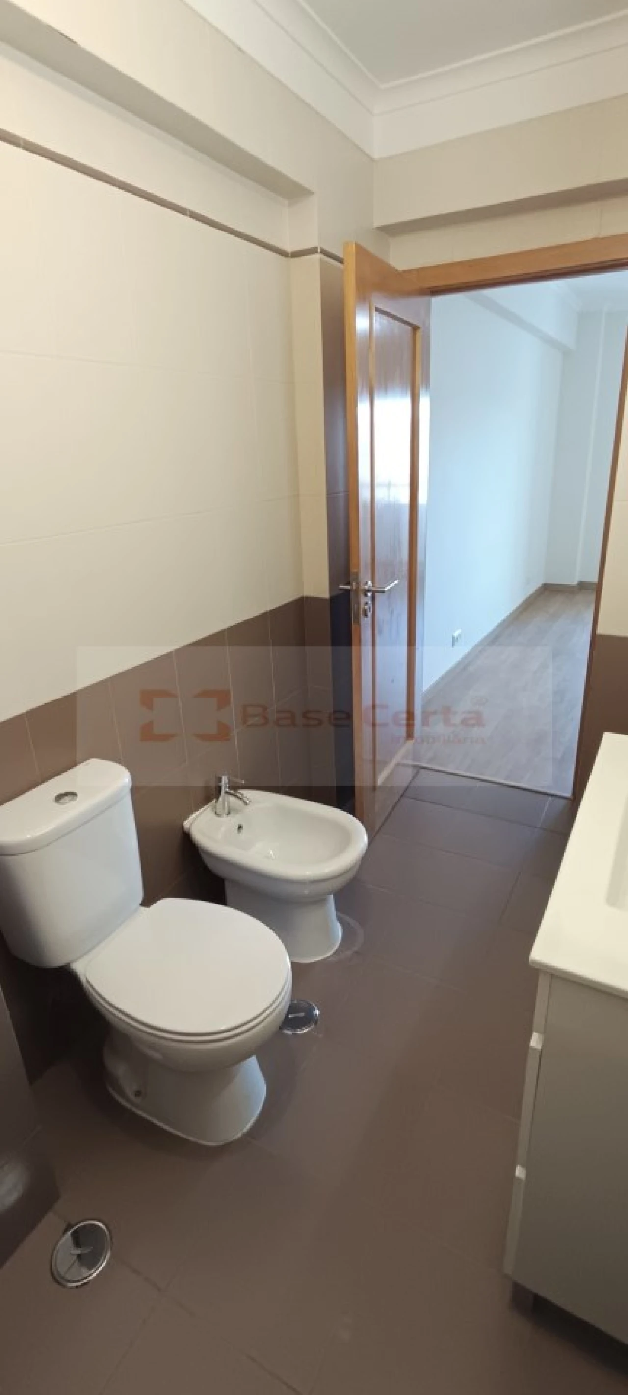 Apartamento T3 para Venda em Rio de Mouro Foto 22