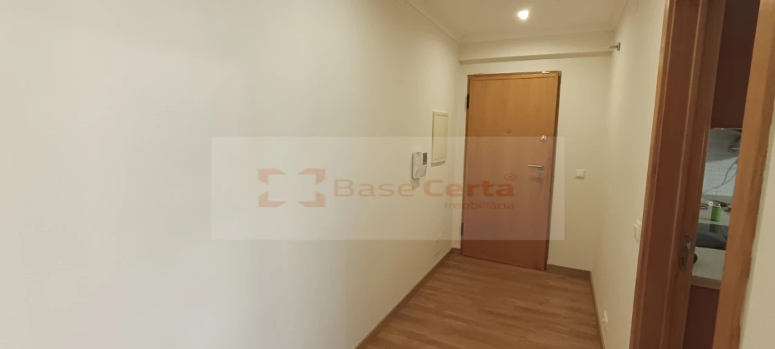 Apartamento T3 para Venda em Rio de Mouro Foto 29