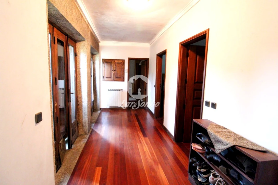 Moradia T6 para Venda em Barcelinhos Foto 25