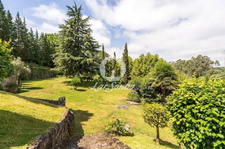 Moradia T6 para Venda em Barcelinhos Foto 11