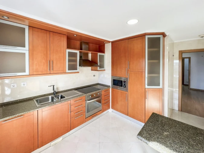 Apartamento T3 para Venda em Odivelas Foto 6