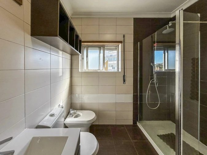 Apartamento T2 para Venda em Queluz e Belas Foto 16