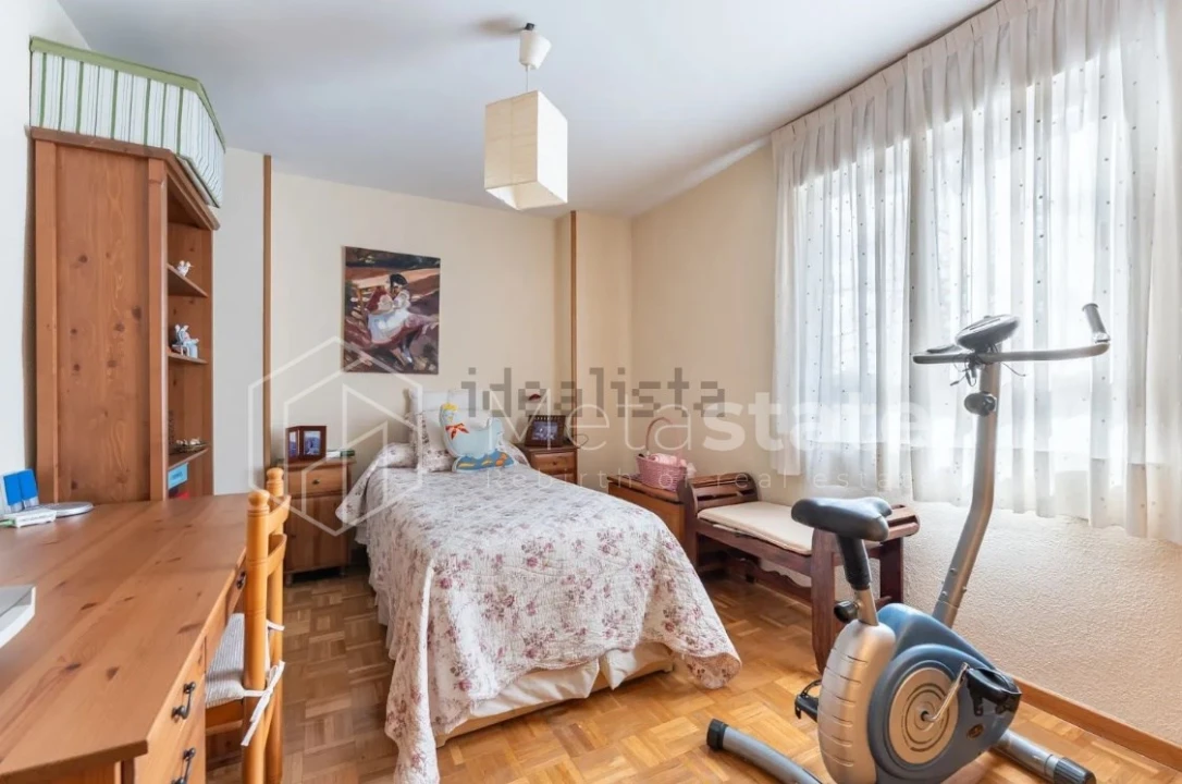 Apartamento T4 para Venda em Areeiro Foto 13
