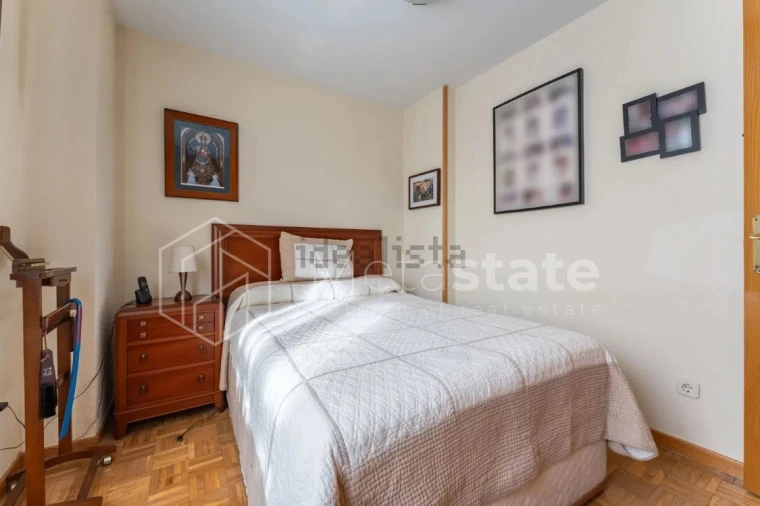 Apartamento T4 para Venda em Areeiro Foto 11