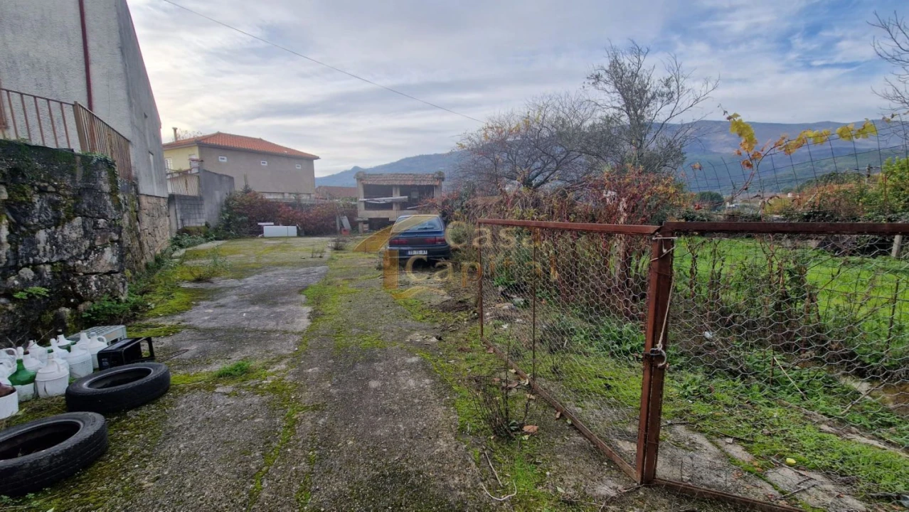 Loja para Venda em Adoufe e Vilarinho de Samardã Foto 19