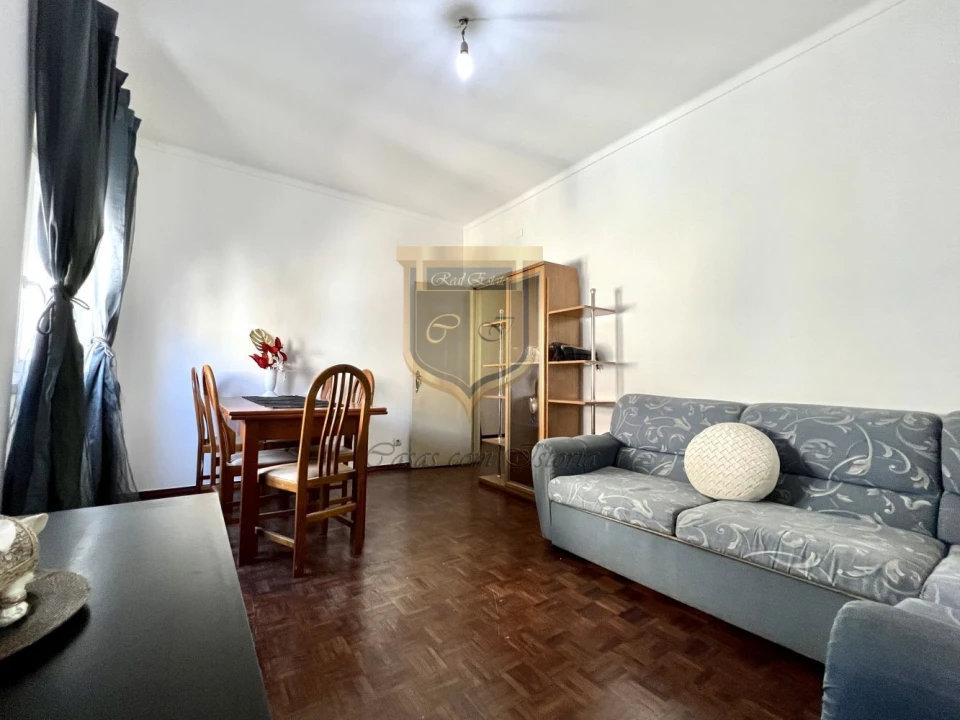 Apartamento T2 para Venda em Santa Maria, São Pedro e Matacães Foto 8