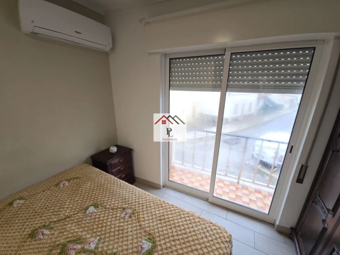 Moradia T3 para Venda em São Pedro Foto 4