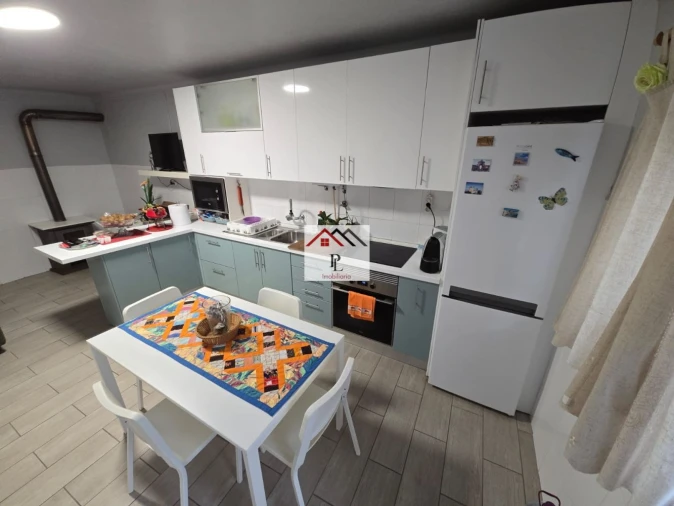 Moradia T3 para Venda em São Pedro Foto 25