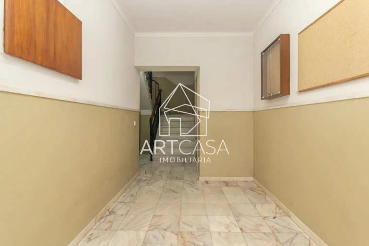 Apartamento T2 para Venda em Sesimbra (Castelo) Foto 31