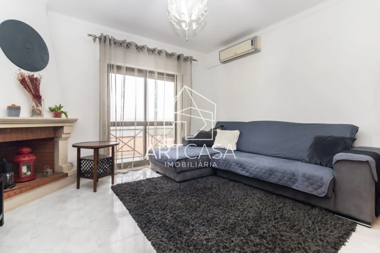 Apartamento T2 para Venda em Sesimbra (Castelo) Foto 3