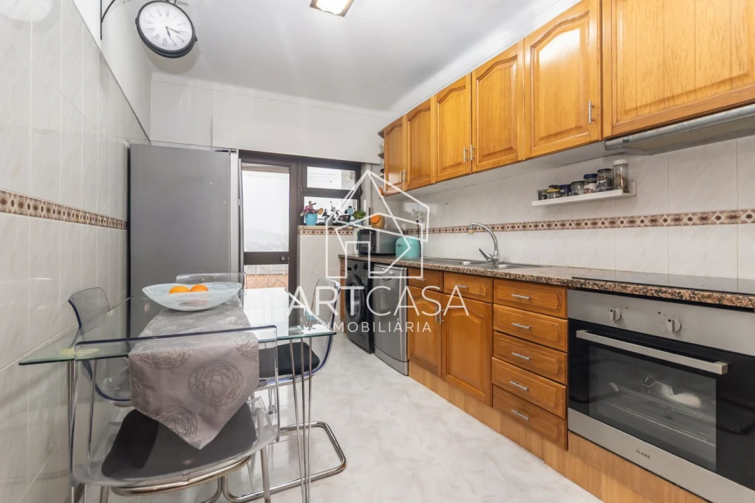 Apartamento T2 para Venda em Sesimbra (Castelo) Foto 8