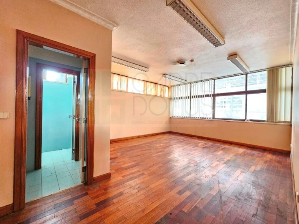 Prédio para Venda em Alfragide Foto 27