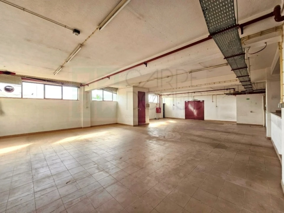 Prédio para Venda em Alfragide Foto 45