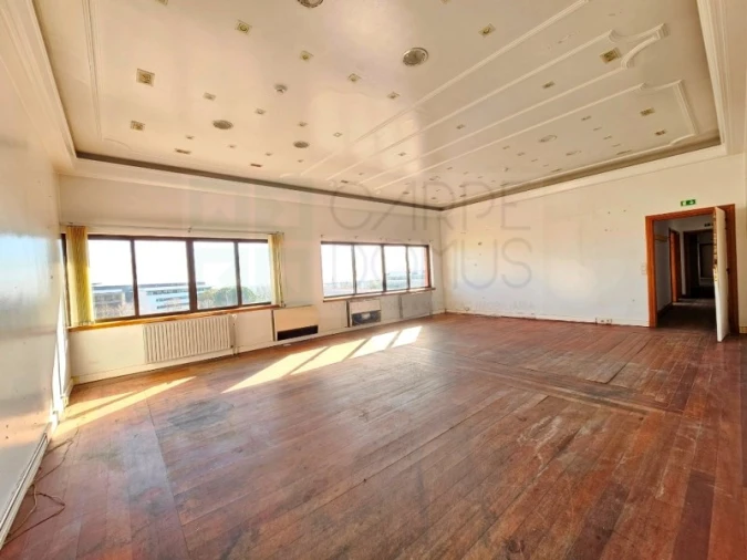 Prédio para Venda em Alfragide Foto 17