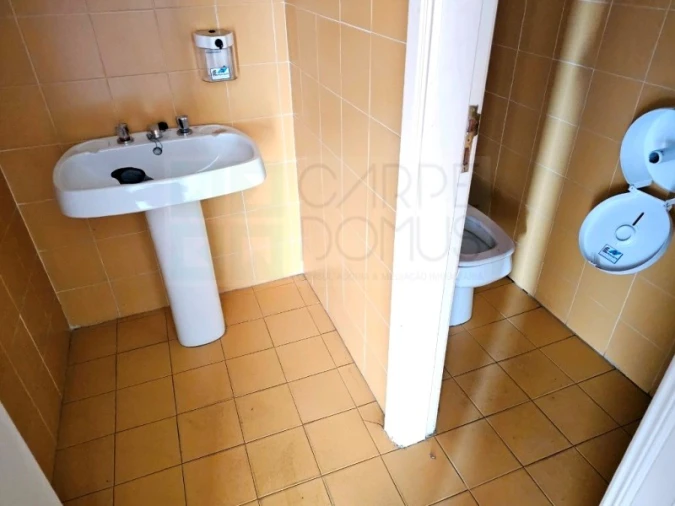 Prédio para Venda em Alfragide Foto 21