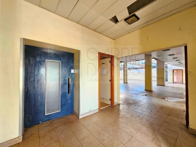 Prédio para Venda em Alfragide Foto 33