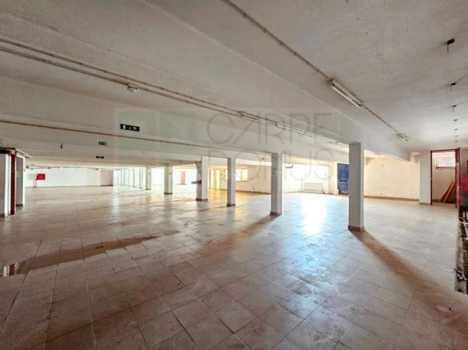 Prédio para Venda em Alfragide Foto 46