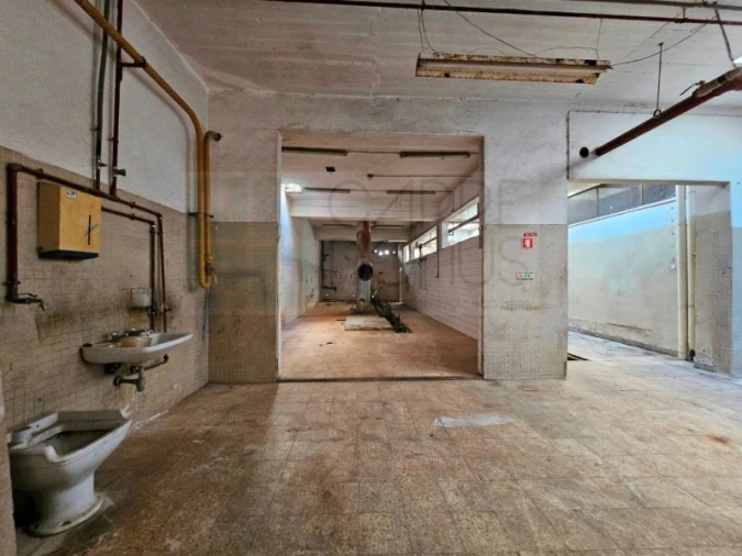 Prédio para Venda em Alfragide Foto 50