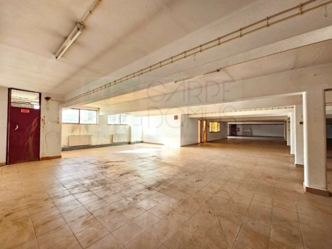 Prédio para Venda em Alfragide Foto 56