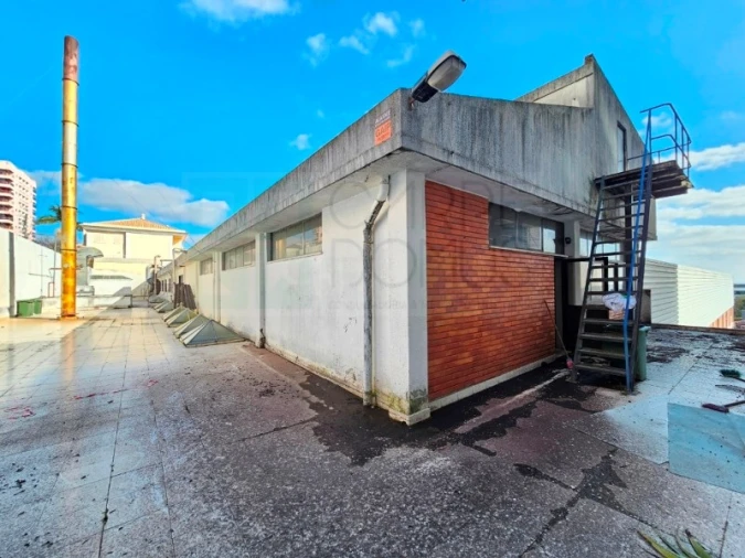 Prédio para Venda em Alfragide Foto 72