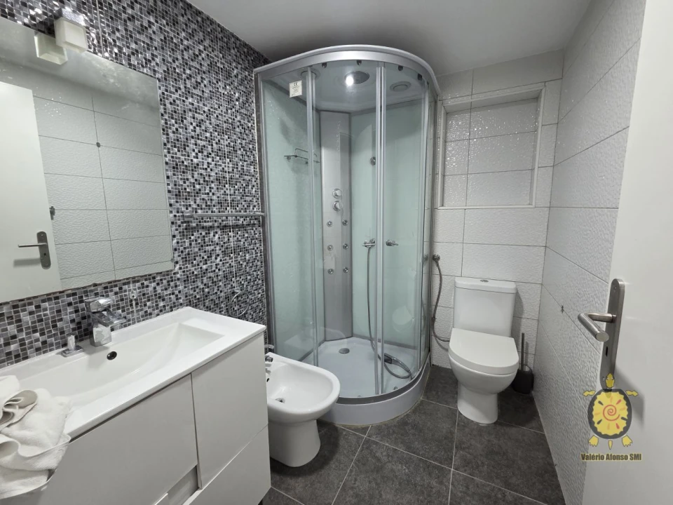 Moradia T4 para Venda em Gafanha da Nazaré Foto 3