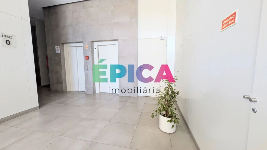 Apartamento T2 para Venda em Lumiar Foto 52