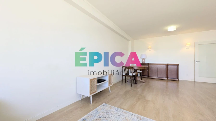 Apartamento T2 para Venda em Lumiar Foto 4