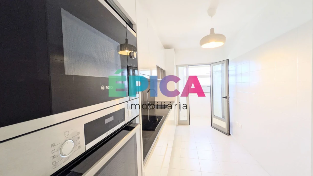 Apartamento T2 para Venda em Lumiar Foto 9