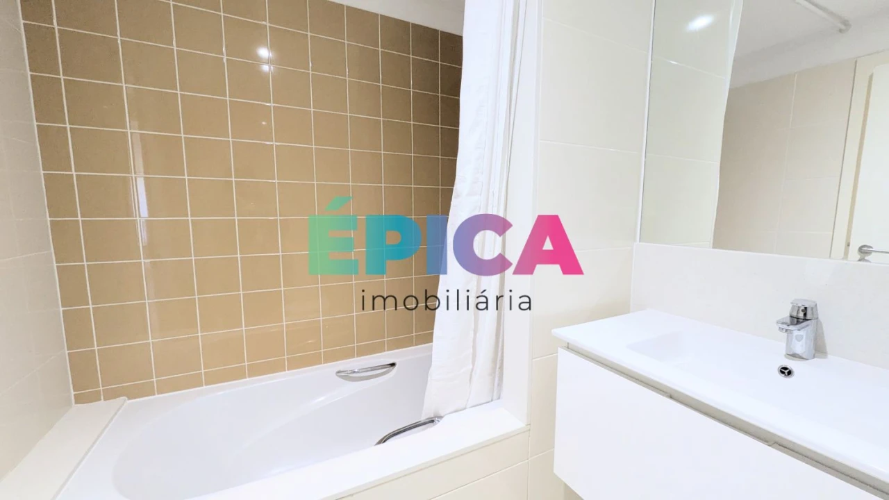 Apartamento T2 para Venda em Lumiar Foto 25