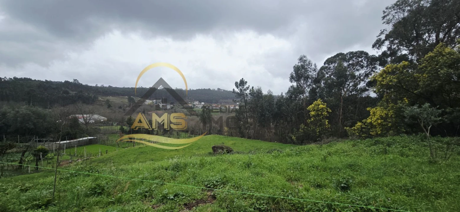 Terreno para Venda em Atães e Rendufe Foto 15