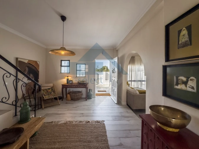 Moradia T4 para Venda em Quelfes Foto 6