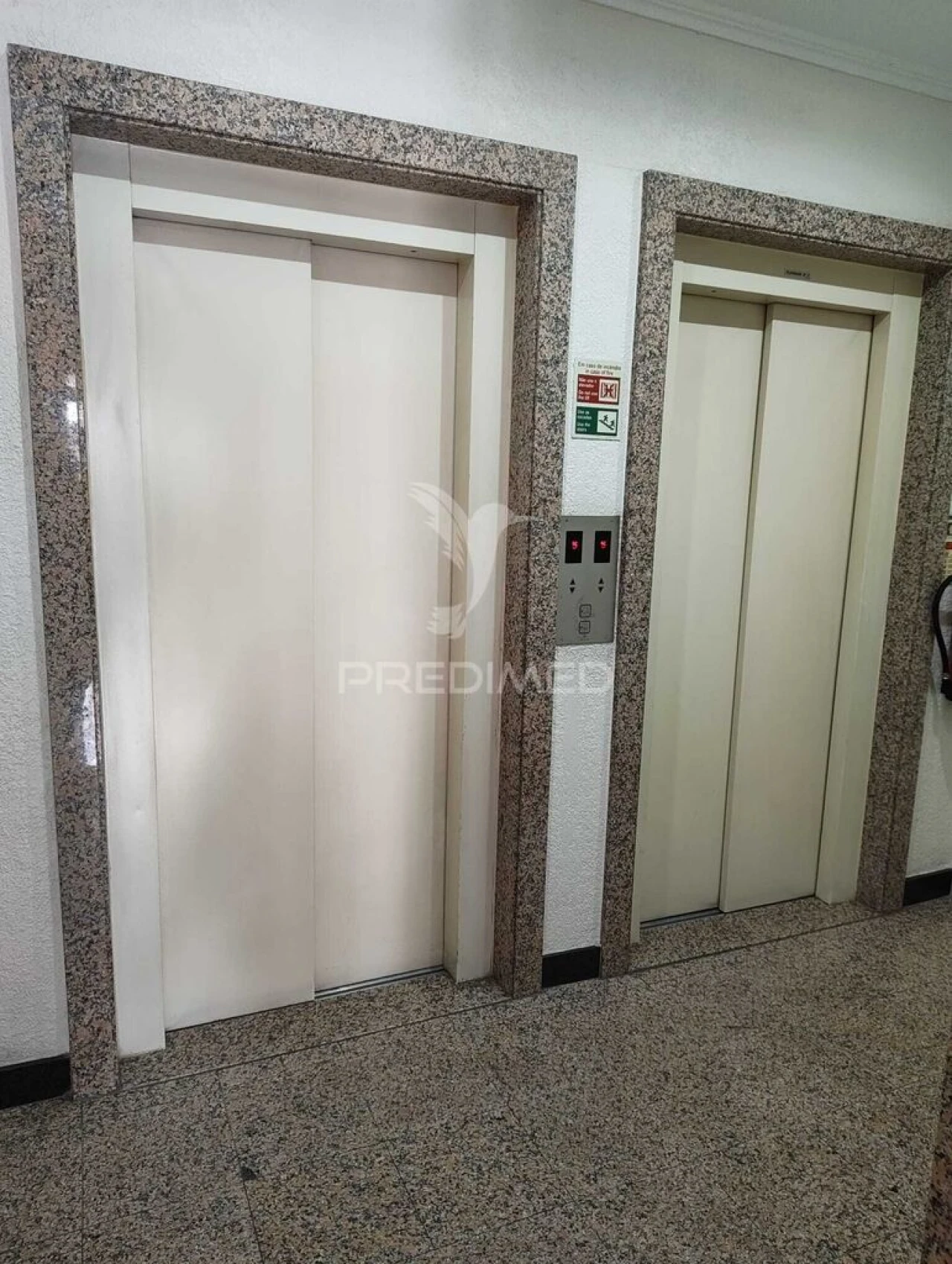 Apartamento T3 para Venda em Odivelas Foto 13