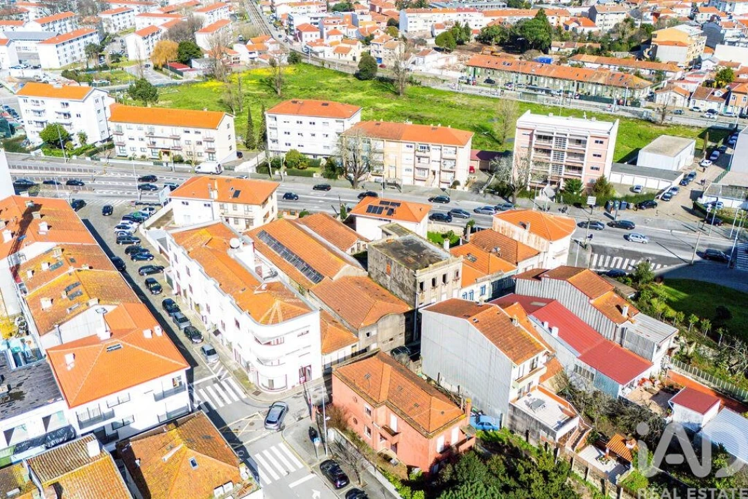 Moradia para Venda em Ramalde Foto 16