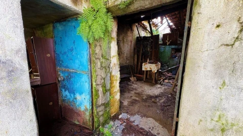 Moradia para Venda em Castanheira de Pêra e Coentral