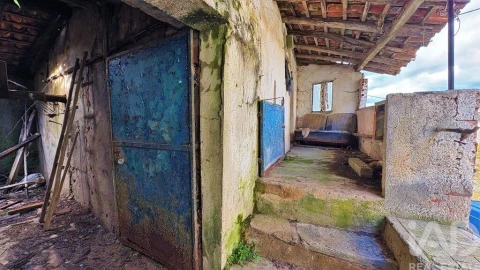 Moradia para Venda em Castanheira de Pêra e Coentral